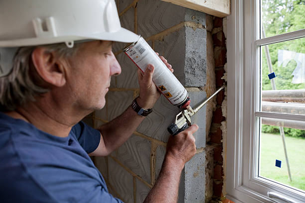 Types of Insulation We Offer in Frostproof, FL